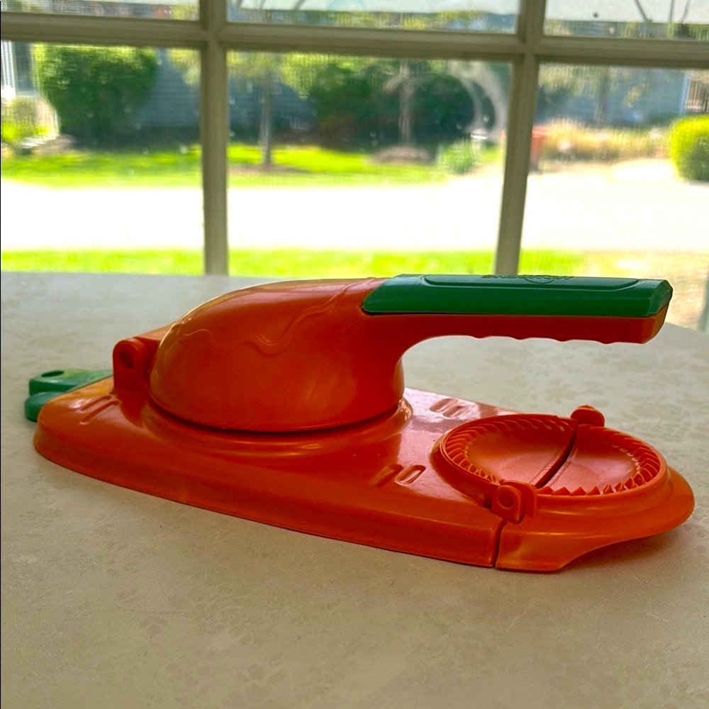 2 in 1 Dumpling Maker